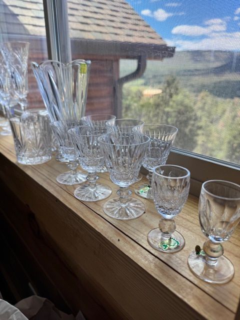 Beautiful 32 Piece Waterford Crystal