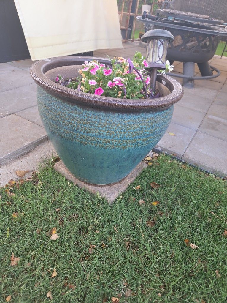 XL Ceramic Glazed Pot