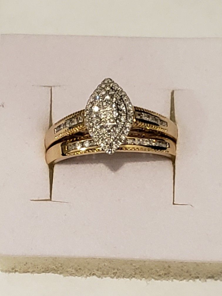 10kt Gold Bridal Diamond Ring Set