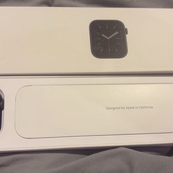 apple watch series 4 44mm aluminum and ceramic case