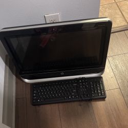 Hp Computer/ Monitor With Camera And Keyboard Build In Modem