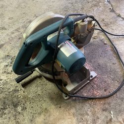 Makita Table Saw 