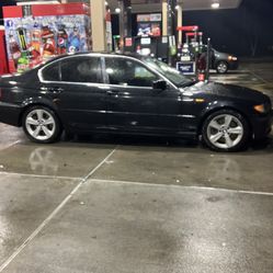 2004 BMW 330i