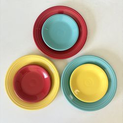 Fiesta Dinner Plates 10.5” & Salad Plates 7.25” Red Yellow Blue Set of 6