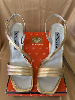 NINA • Gold Strap (Vintage) Size 8M  *SALE*