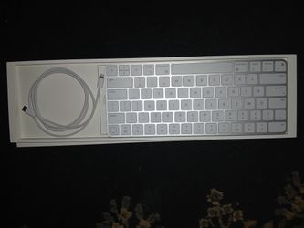 Apple Magic Keyboard w/Touch ID