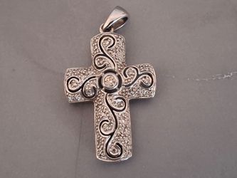 Vintage Sterling Silver With White Quartz Engraved Cross Pendant
