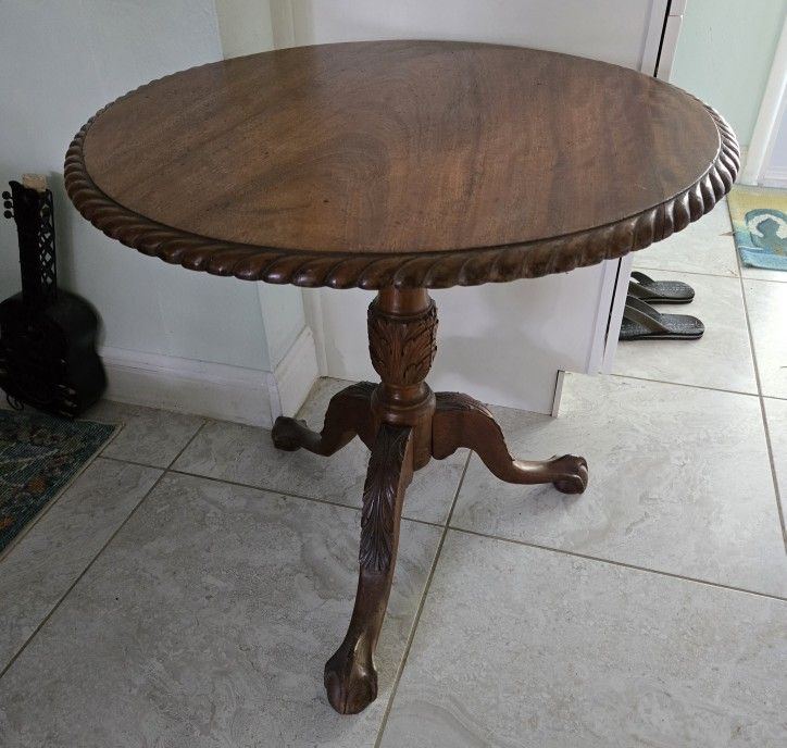 Antique Chippen Dale Tilt Top Table