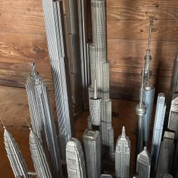 Skyscraper Statues