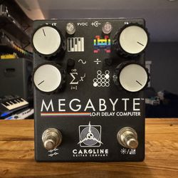 Caroline Megabyte Lo Fi Delay LE Black