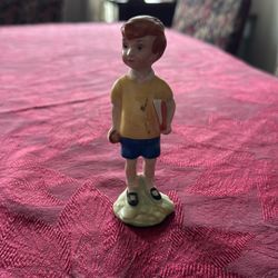 Old Porcelain Figures 