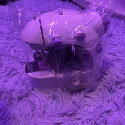 Mini sewing machine