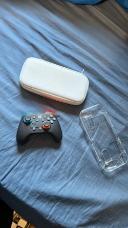 Nintendo Switch lite case, shell and controller