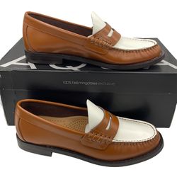 Aqua Kendl leather slip on comfy loafers women’s Size 6M brown/white