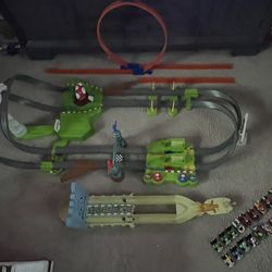 Hot wheels Mario Kart Tracks and Vehicles 