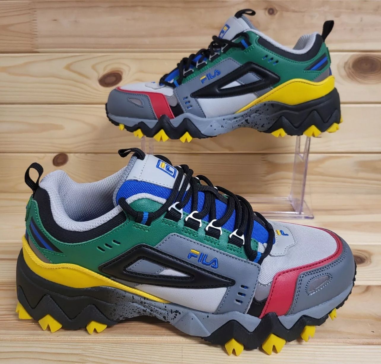 FILA OAKMONT TR 3JM01579-051 Boys Size 11 1/2 Authentic Guaranteed)