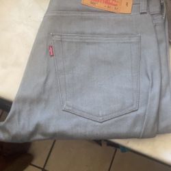 Levi’s Grey 501 