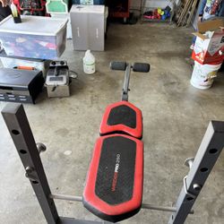 Weight Lifting Bench