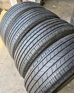 225/60r18 Michelin Tires Con 80% de vida las 4