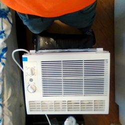 General Electric AC Unit 