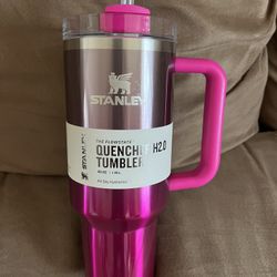 Stanley 40 Oz Camelia Gradient 