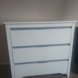 3 Drawer Dresser