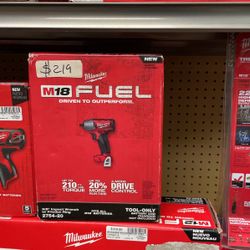 Milwaukee 3/8” Impact Wrench With Friction Ring