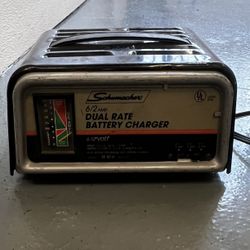 SCHUMACHER SE 82-6 dual Rate Battery Charger 6&12 Volt 
