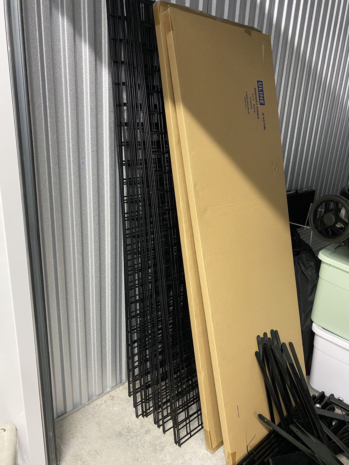 Uline 2x6’ Grid Wall and Legs 