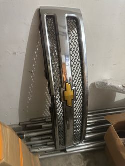 Chevy Silverado Grill
