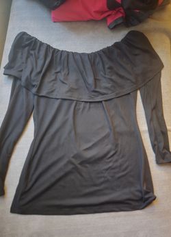 Woman off Shoulder Long Sleeve, Size M-L