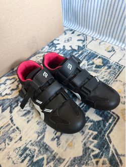 Peloton shoes size 40
