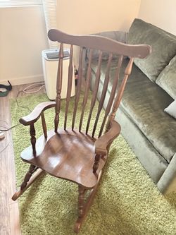 Home Accents Wooden Chair!