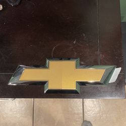 Chevy Badge New Silverado 