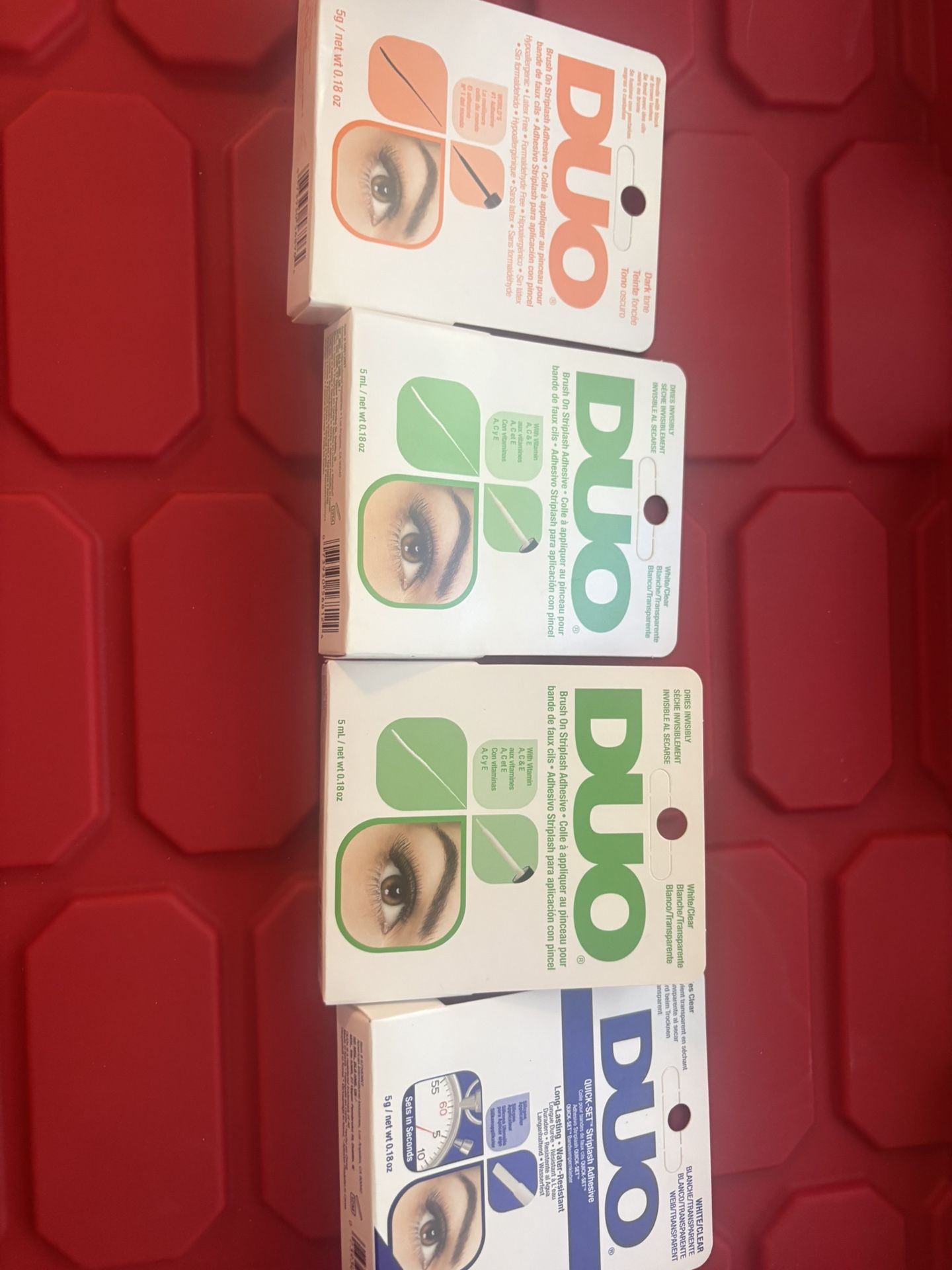 Lash Glue. Duo.