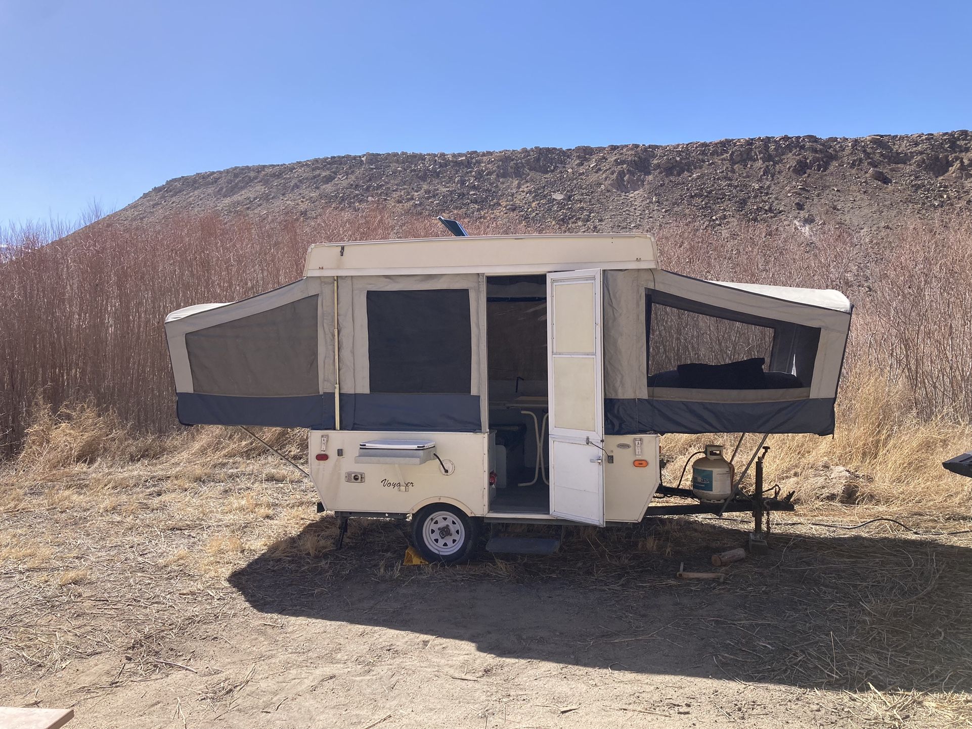 2002 Dutchmen Voyager