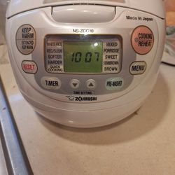 Zojirushi Neuro Fuzzy Rice Cooker 
