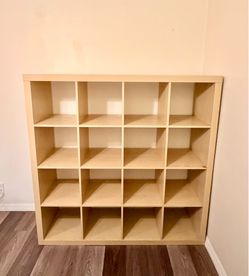 16 Cubes Shelf Unit