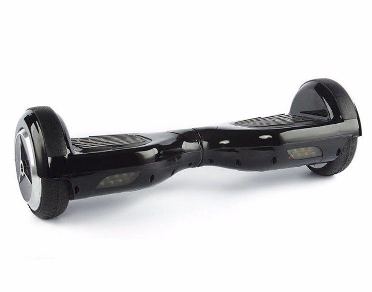6.5" Black Hoverboard with bluetooth speakers