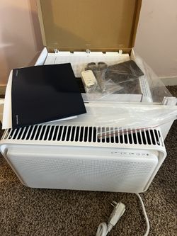 Windmill Windows Air Conditioner 8300 Btu