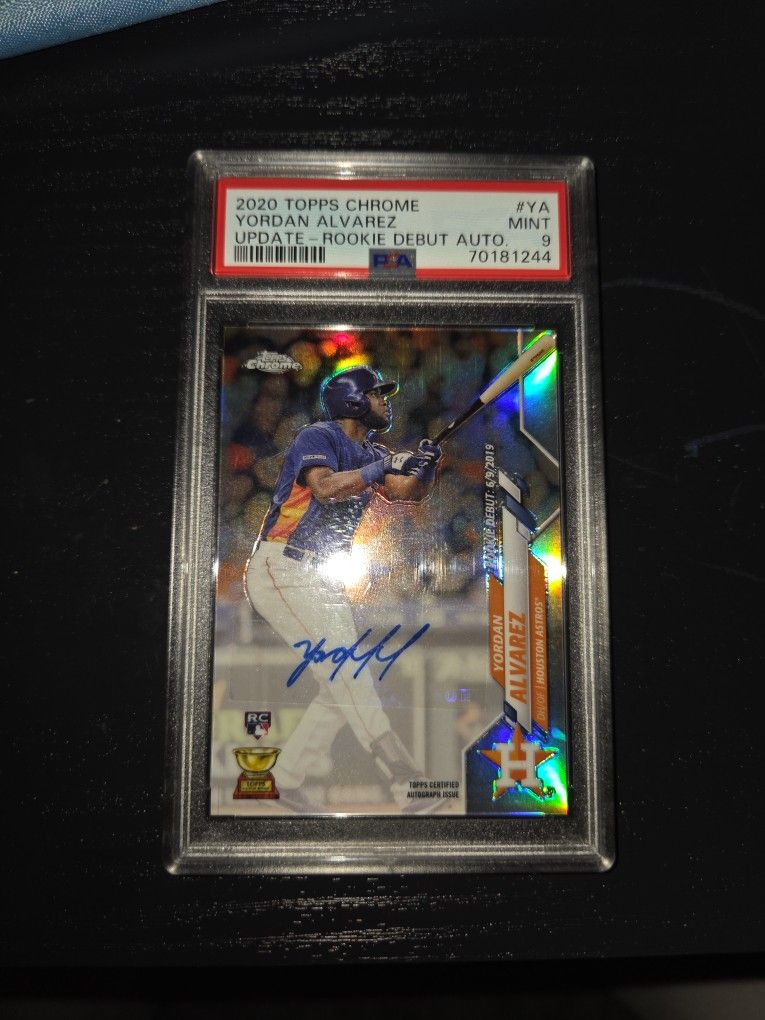 2020 Topps Chrome Yordan Alvarez Rookie Debut Auto (PSA MT 9)