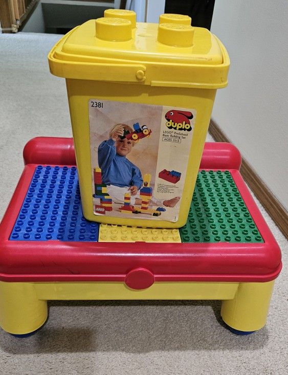 2 Sets Duplo & Mega Blocks & Storage Adjustable Table Both Full Of Blocks