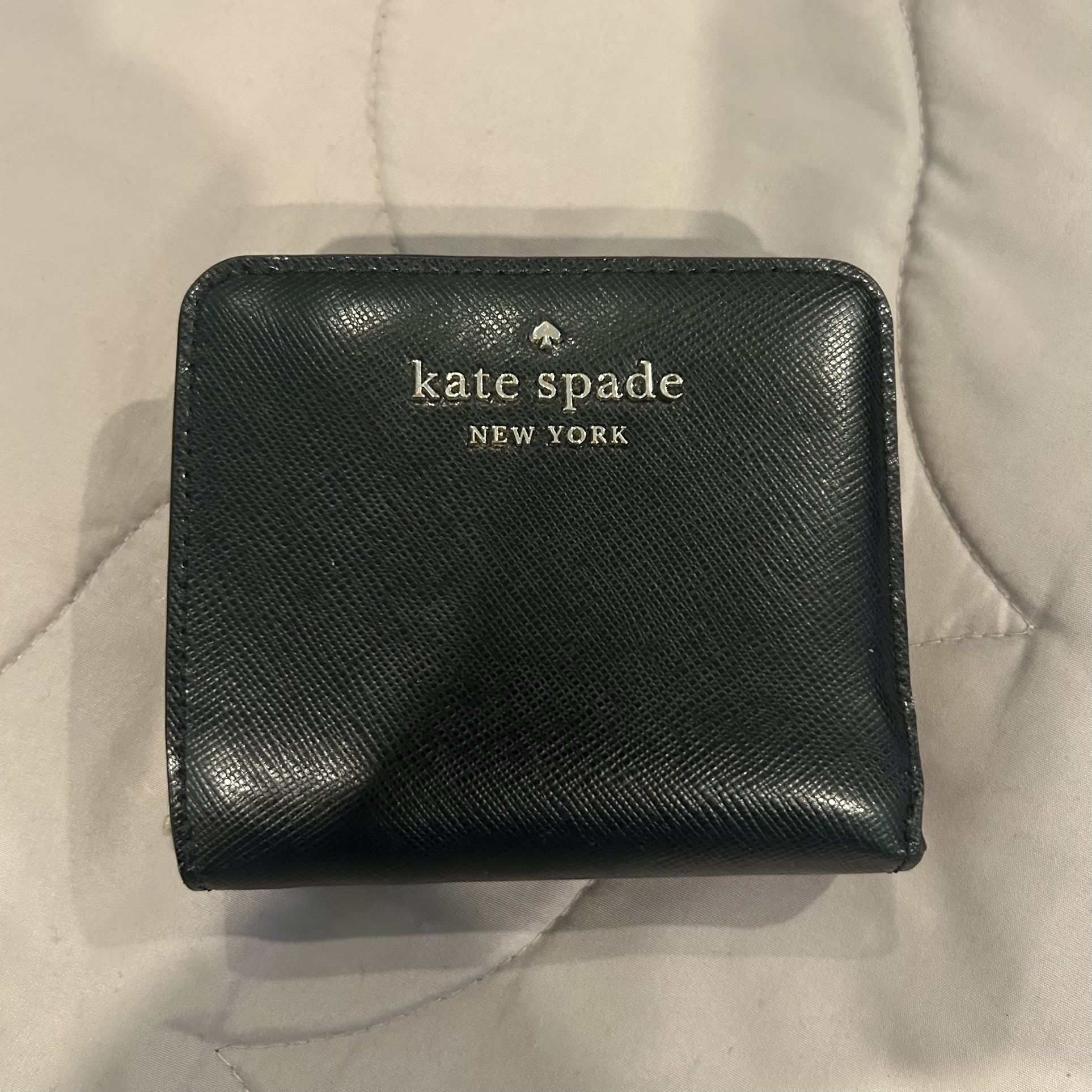 Kate Spade Staci Small Zip Bifold Wallet Saffiano Leather Black