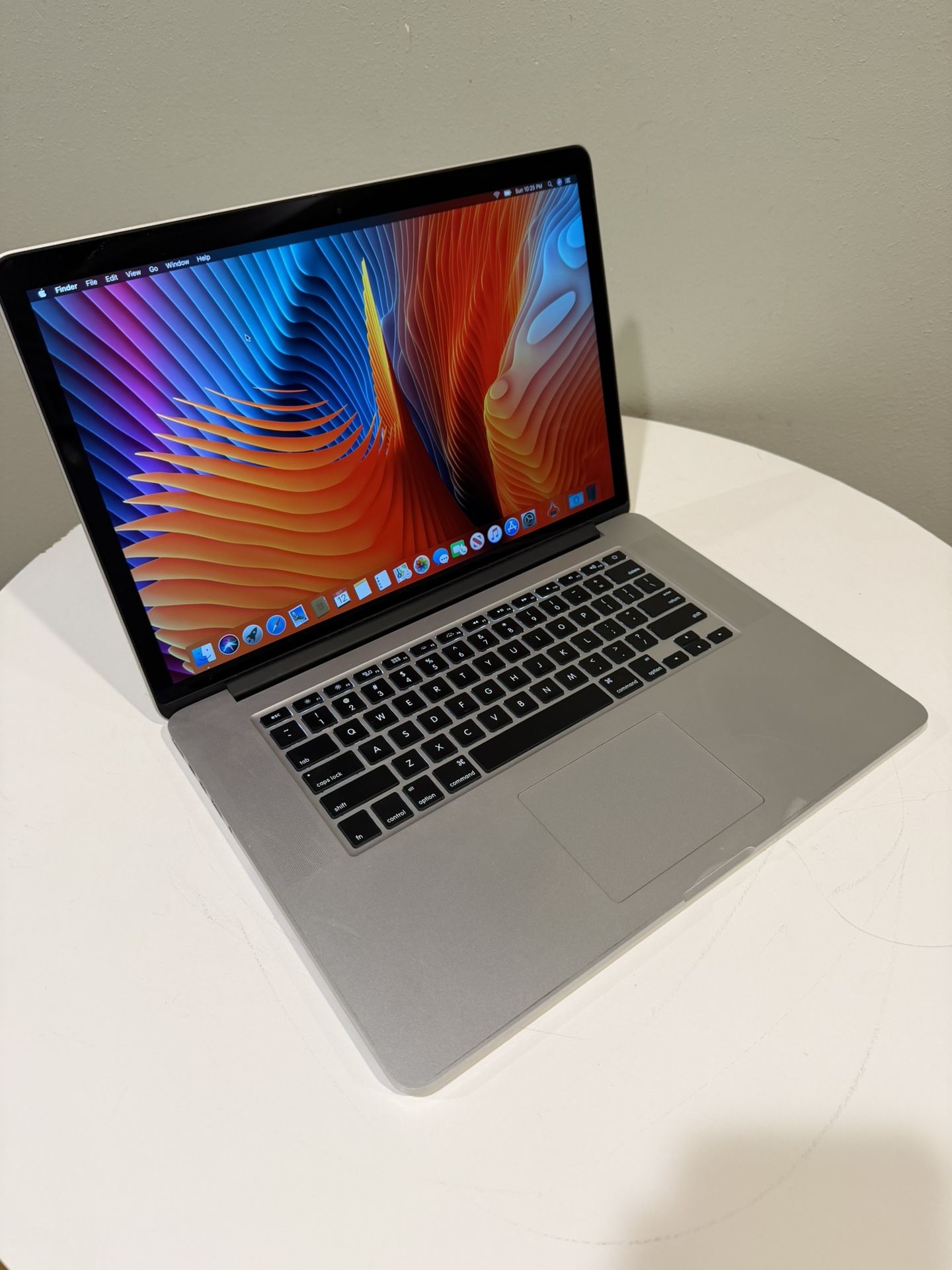 Apple MacBook Pro i7/16gb Ram/NVIDIA Laptop PC Computer MacOS
