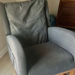 Oversized Comfy Rocking Chair - Free