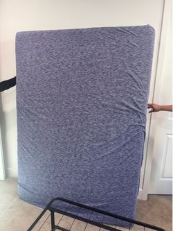 Zinus green tea full mattress with cover