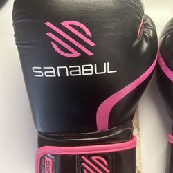 Essential Gel Boxing Gloves For Sparring 8 Oz