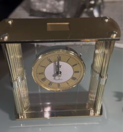 Gold Quartz figurines| Carriage Clock