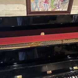 Kohler & Campbell Piano 
