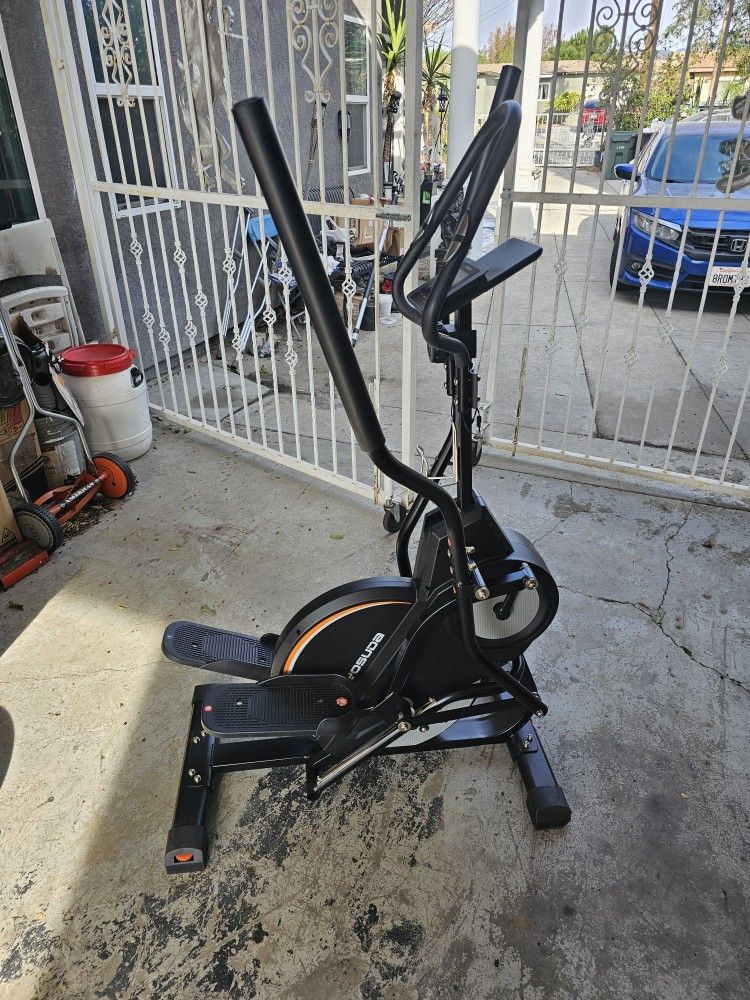 Like New YOSUDA Pro Cardio Climber 3-in-1 Elliptical Machine Stair Stepper Cross Trainer Quiet Magnetic Driving System. Retails $520 with Taxes!
